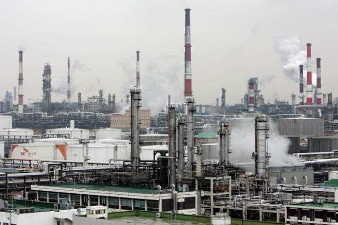 Ratnagiri refinery: Pradhan says open to offer majority stake to Aramco