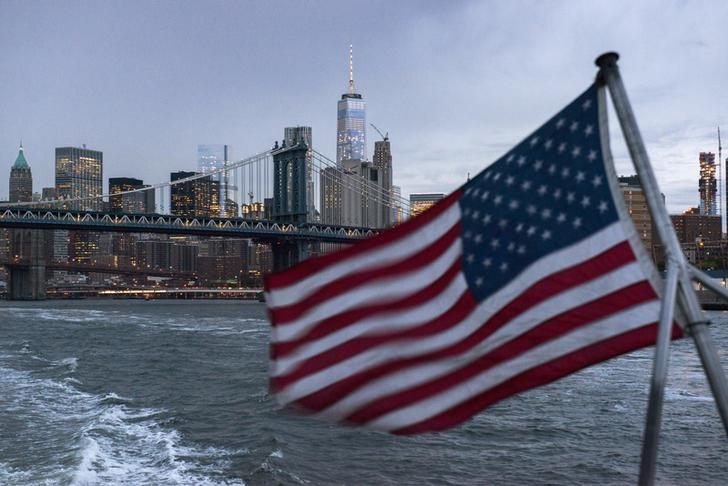 Trade deficit with India decreased in 2017; concerned over trade barriers: USA