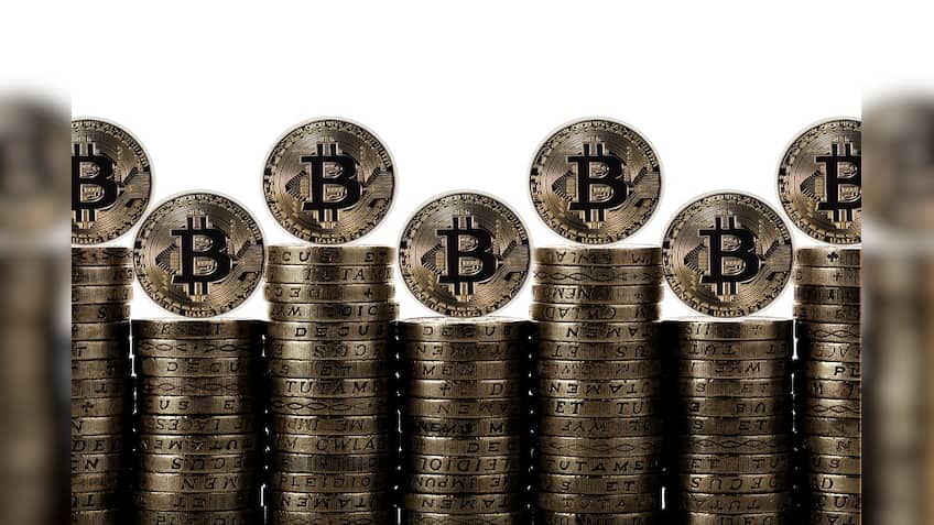 Monetary Policy review 2018: RBI orders banks to stop services to those dealing with bitcoin, other virtual currencies