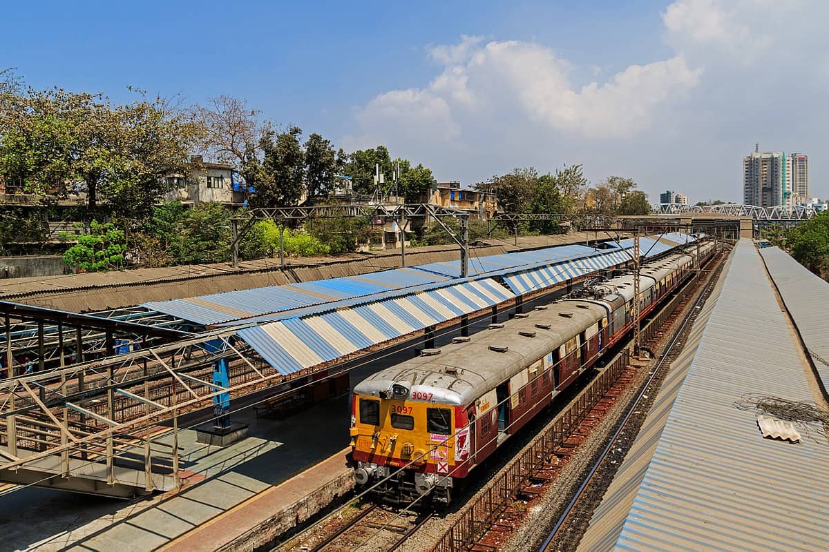 Central Railway Harbour, Central line to get Bombardier boost; passengers set to benefit