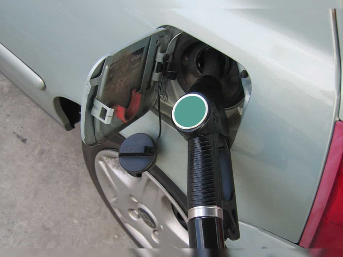 Diesel price in India today down by 3-4p;