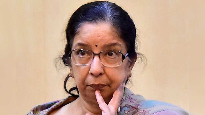 Shikha Sharma's tenure curtailed, to step down as Axis Bank chief on Dec 31
