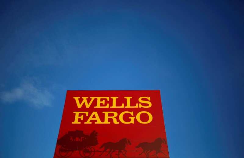 Wells Fargo agrees to pay $1 billion to settle customer abuses