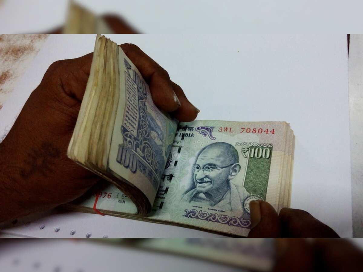 Indian rupee Vs US dollar: Rupee trades over