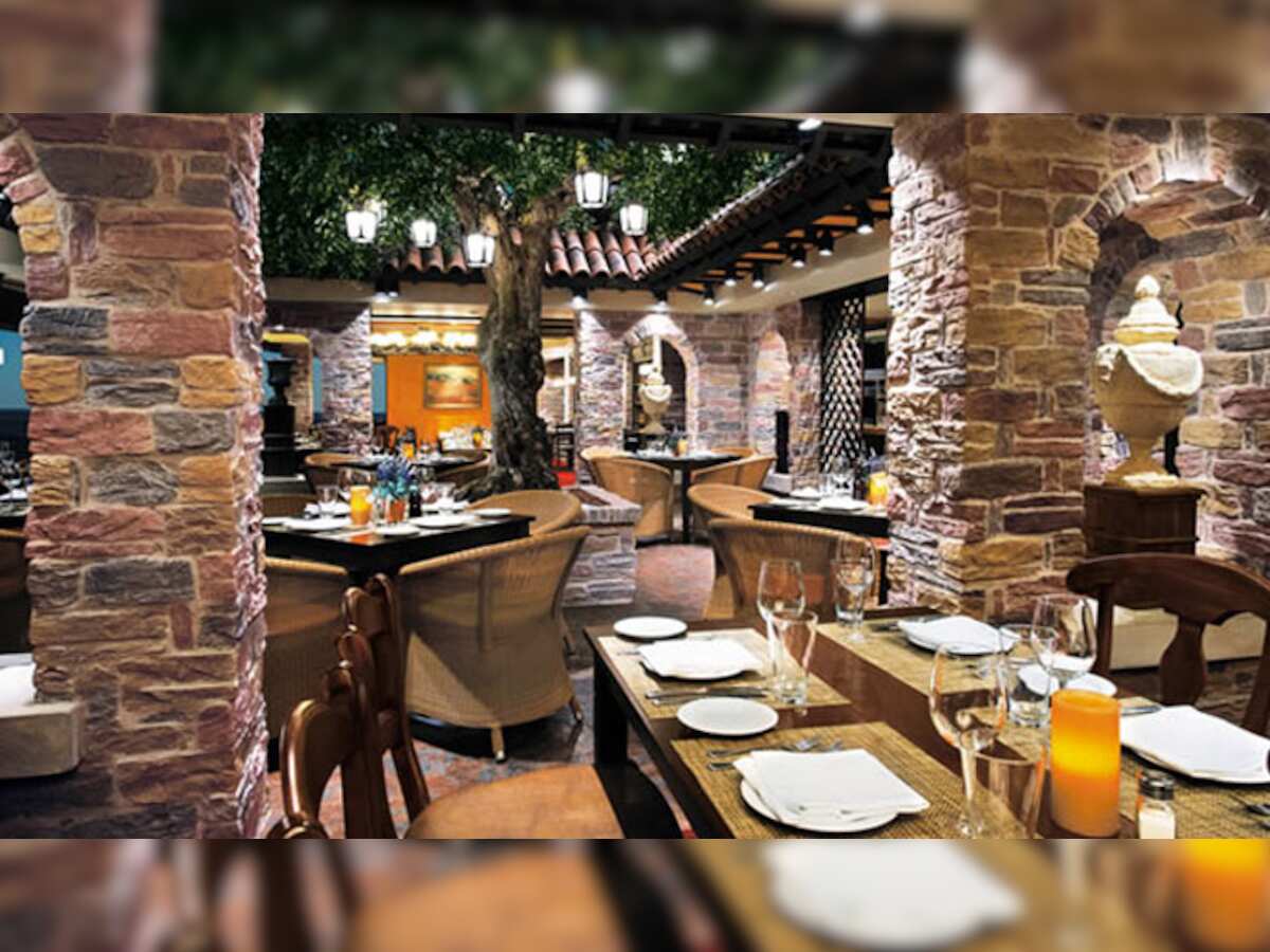 This Mumbai restaurant still forces customers to pay