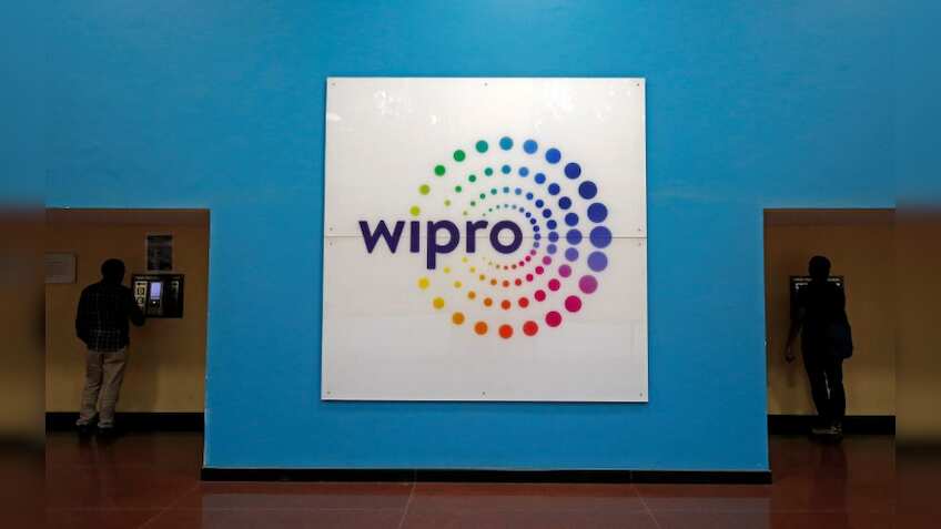 Wipro share price plunges 4% post Q4 FY18 results; should you sell?