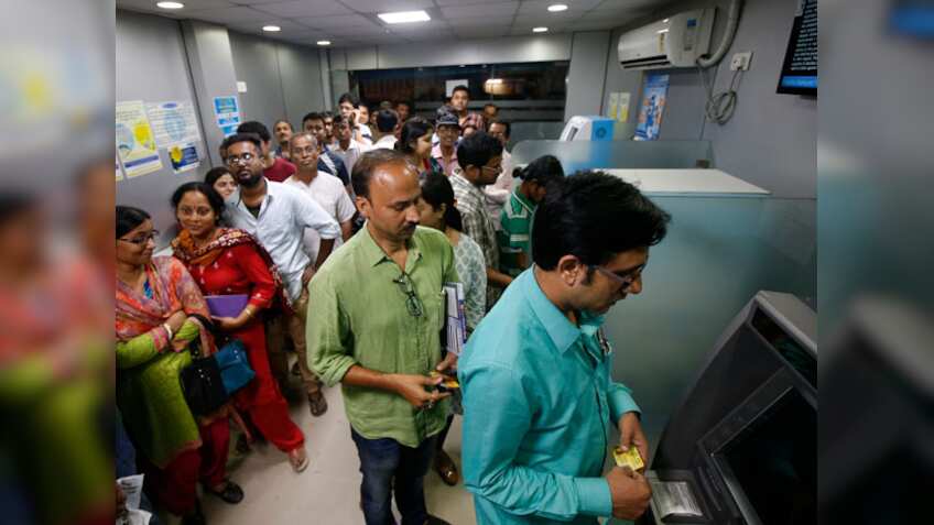 ATM cash crunch: Taxman launches raids on hoarders, Rs 2000, Rs 500 notes found in large quantities
