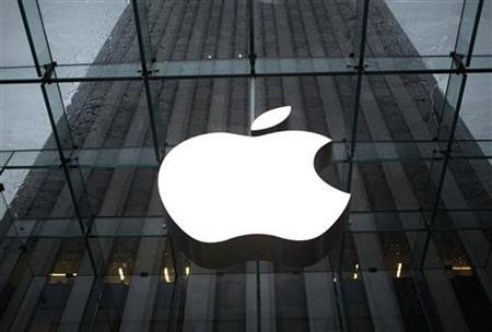Apple India market share plunges in Q1, Samsung gains in premium segment: Reports