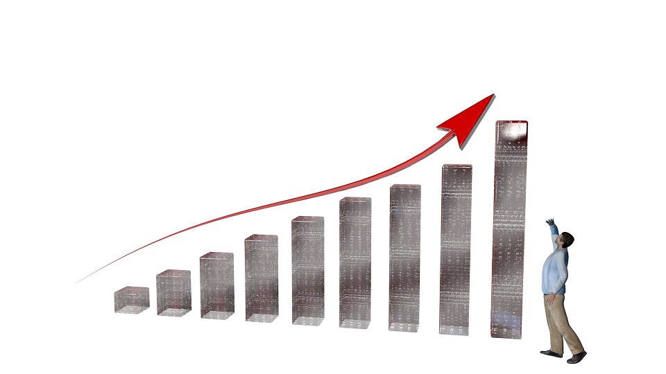 HDFC, Kotak Mahindra Bank surge 2% ahead of Q4FY18 results; Know what analysts say