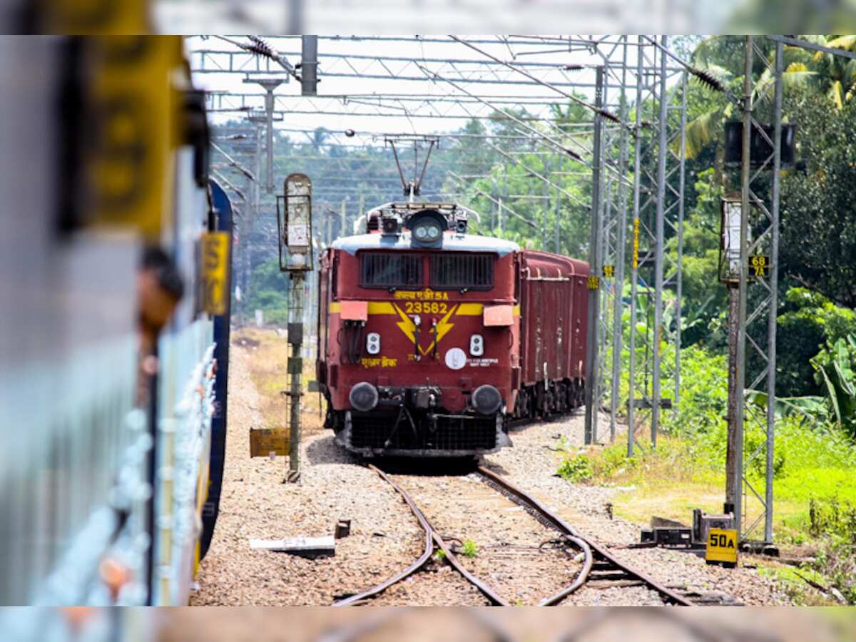 Watch! On Indian Railways, tea from toilet water!