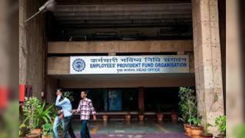 EPFO notifies Provident Fund interest rate of 8.55% for 2017-18; big loss for subscribers