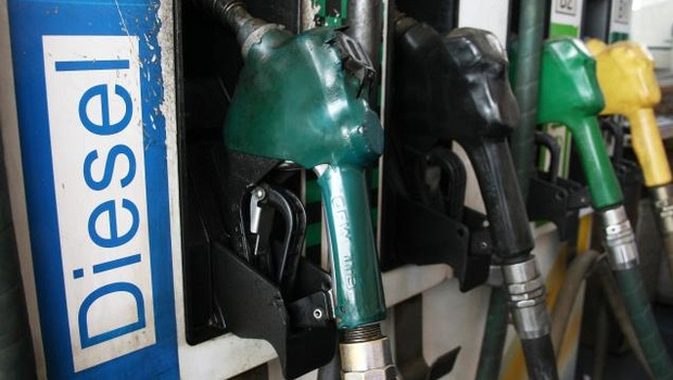 Why state governments, not Centre should slash petrol,