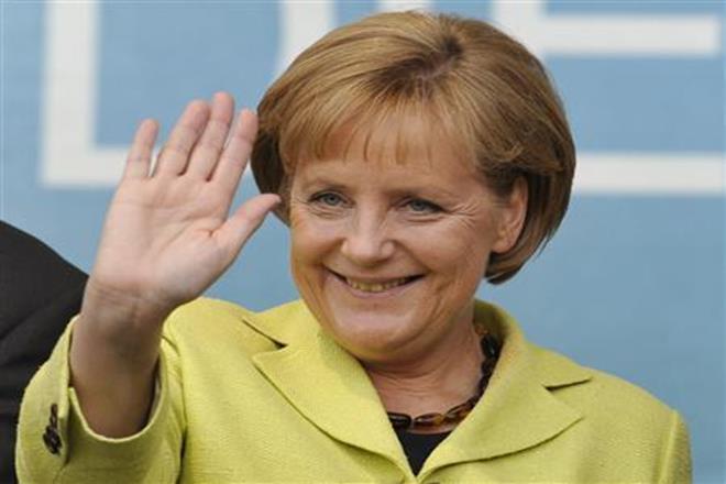 Solidarity in euro zone should not lead to debt union, says Angela Merkel