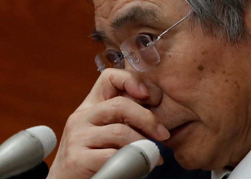 As trade war with China looms, U.S. readies