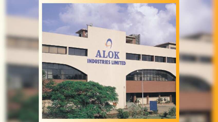 RBI cracks 3rd defaulter in first list of IBC; Reliance Industries will take over Alok Industries 