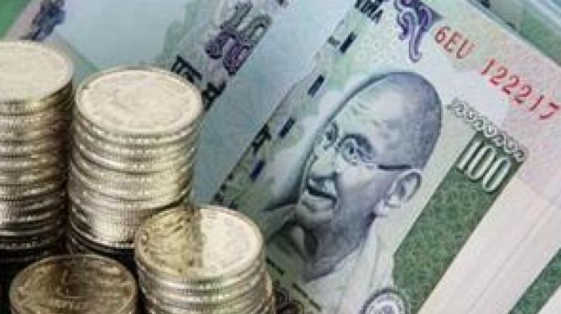 Indian rupee plunges to lifetime low of 69.10