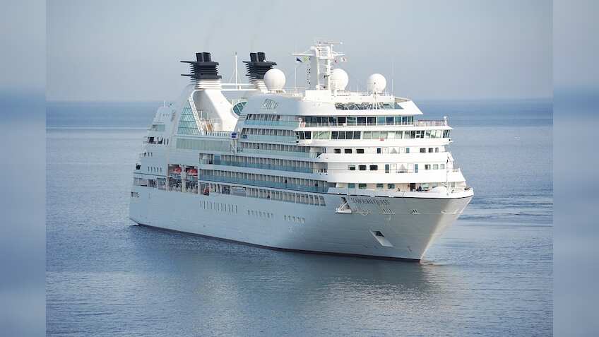 Mumbai-Goa cruise to begin from August 1: Nitin Gadkari