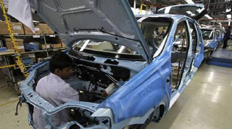 Tata Motors, Mahindra top R&D spenders in automobile industry