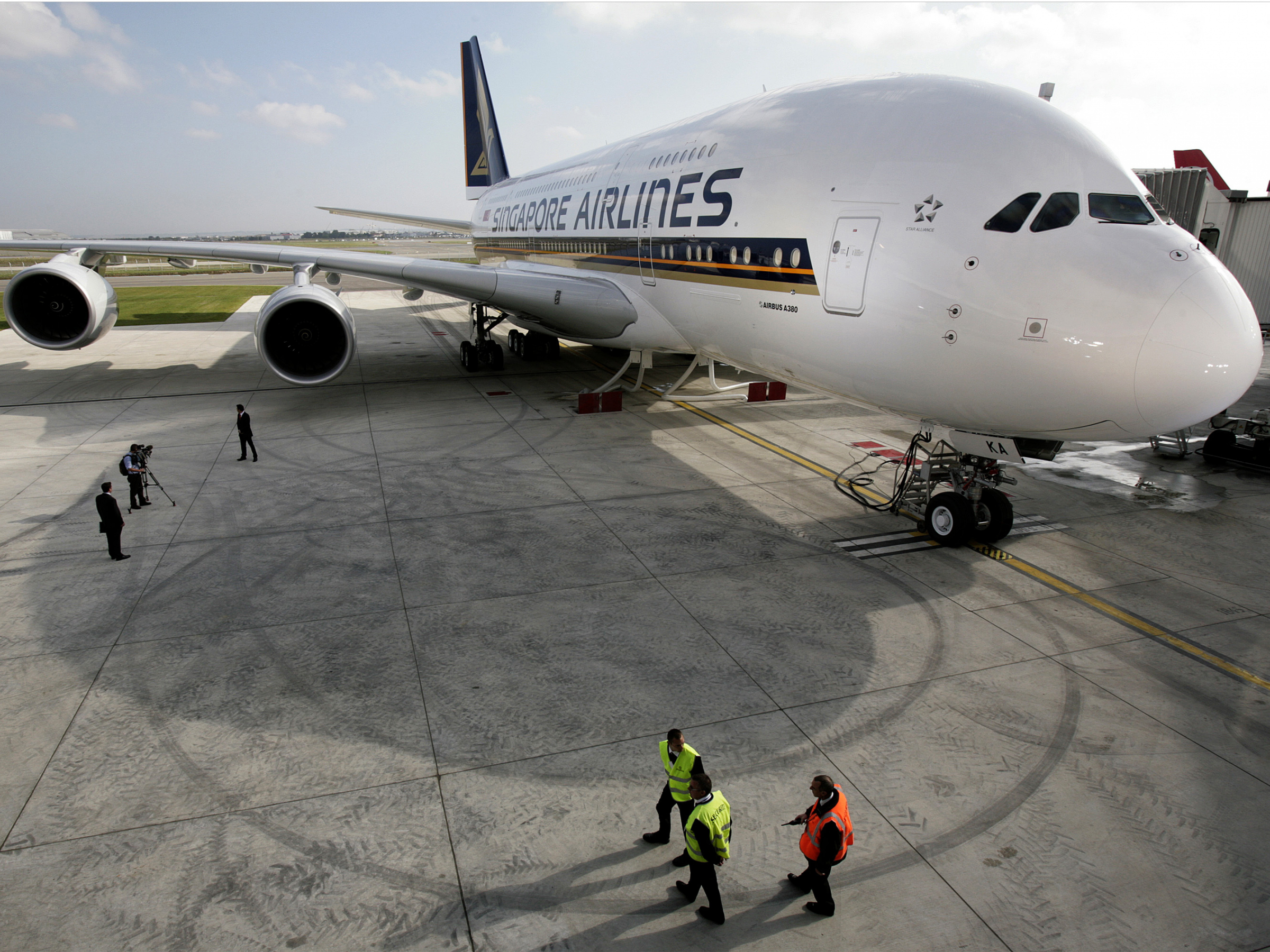 Singapore Airlines named the best airline in the world; check top 10 list