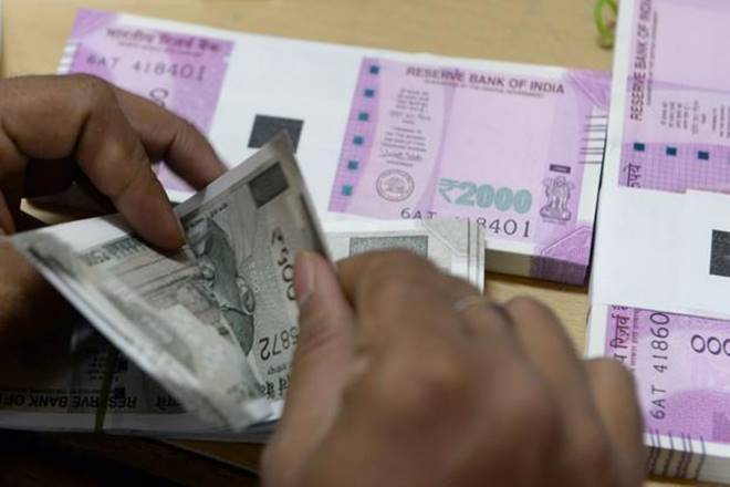 Maha govt employees to get 7th pay panel salaries from Diwali
