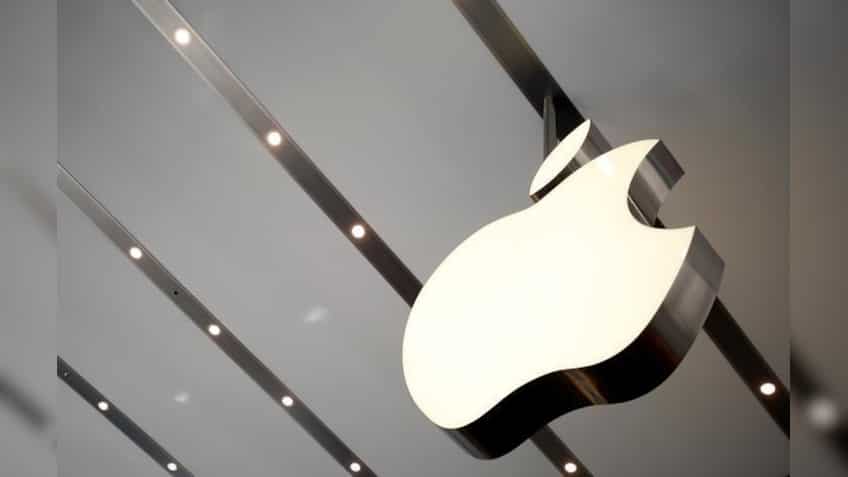 Apple removes most of US conspiracy theorist's podcasts from iTunes