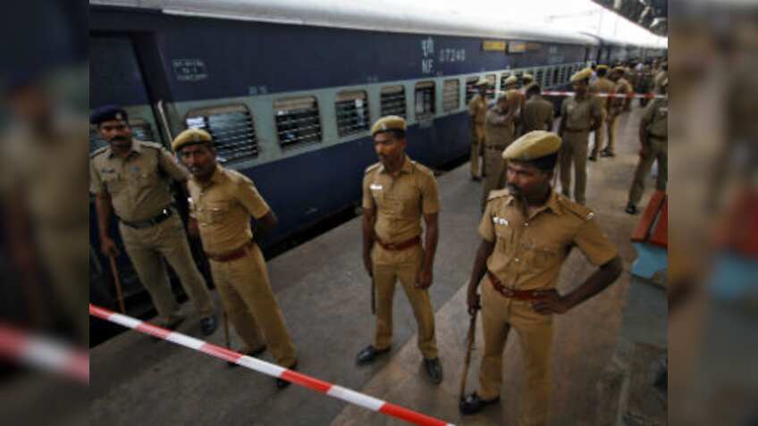 UP Police Recruitment 2018: 10 lakh candidates to sit for re-exam for 41,520 vacancies 