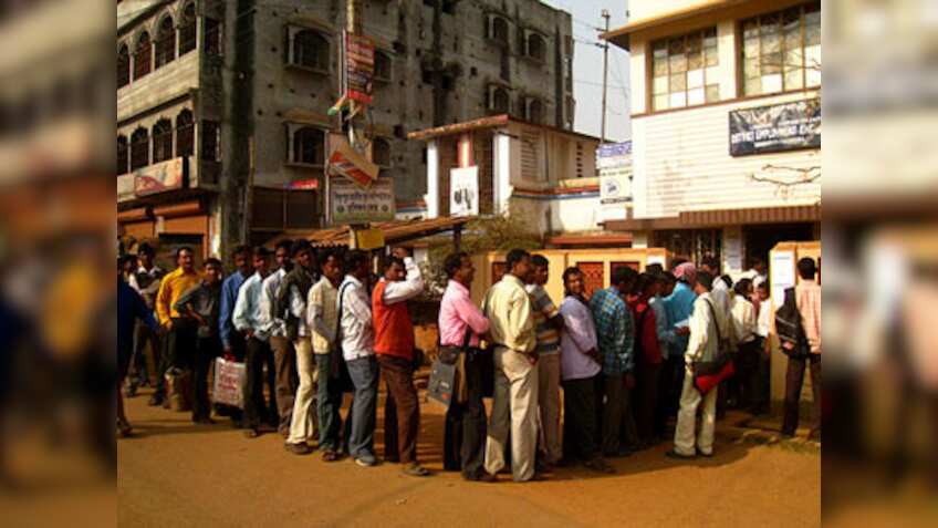 Sashastra Seema Bal Recruitment 2018: Apply for 181 Group 'B', ' C' posts on ssbrectt.gov.in