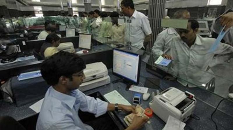 Banks to remain open in first week of September