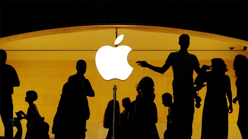 Apple''s self-driving car involved in accident-California DMV