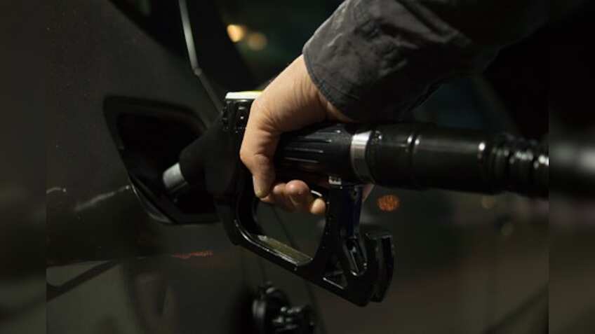Petrol, Diesel price today in Delhi-NCR (Noida), Mumbai, Chennai, Kolkata: Another HIKE! Check here