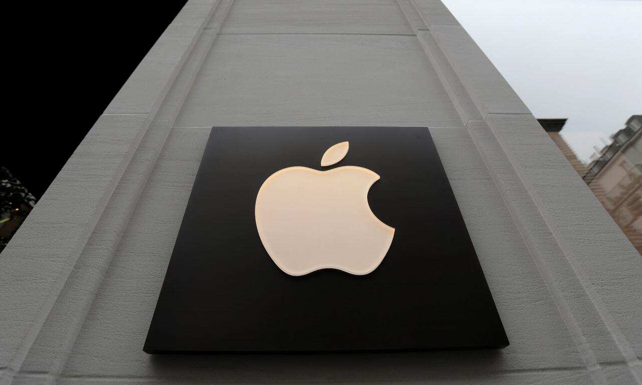 New Apple iPhones: New handsets confirmed "accidentally" by smartphone-maker