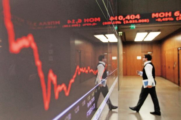 Rs 1 lakh cr of investor wealth destroyed by stock market crash today