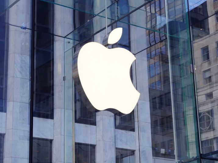 Apple's new iPhones, Watch Series 4 now on sale