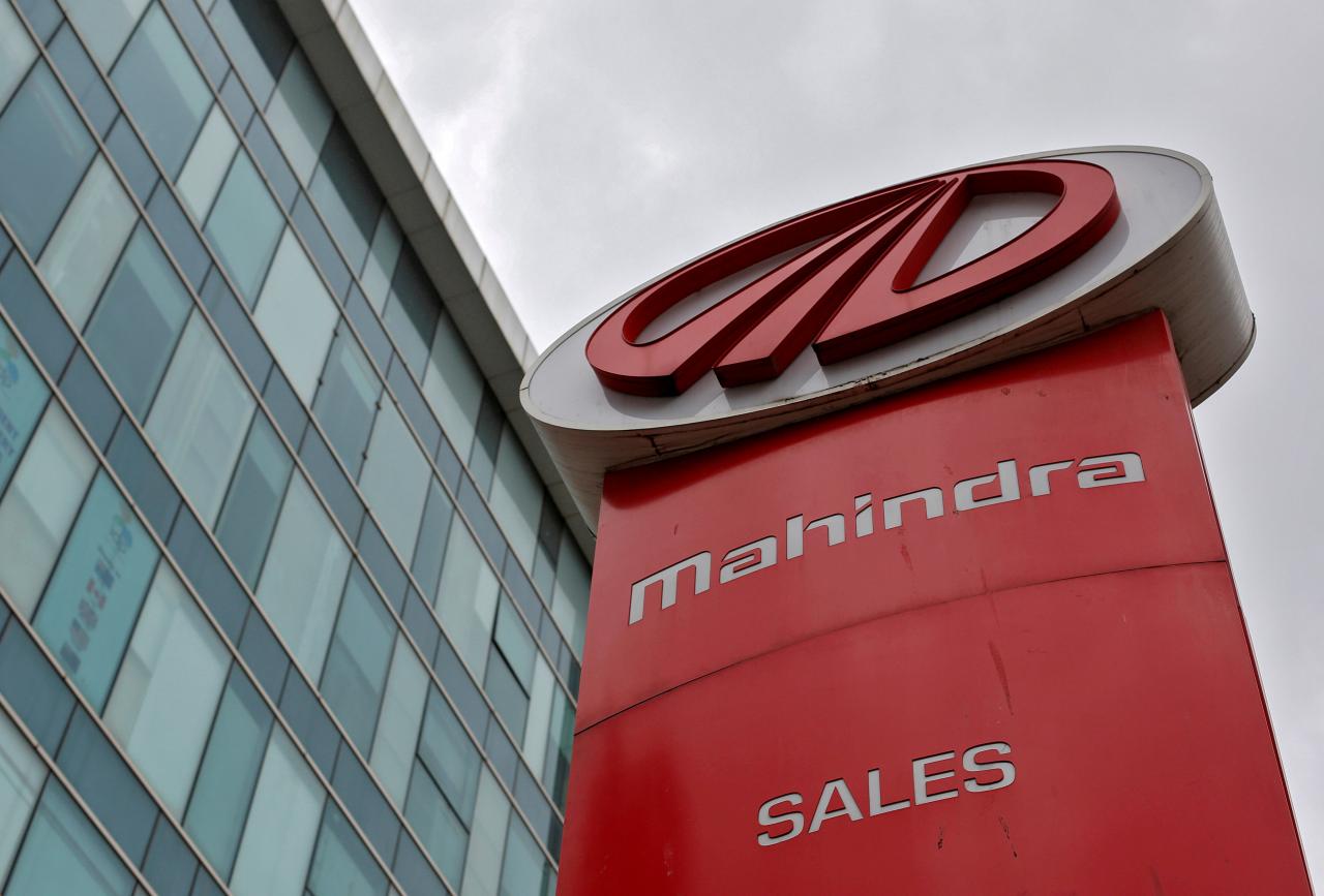 Mahindra & Mahindra plans to expand KUV100, TUV300 product range