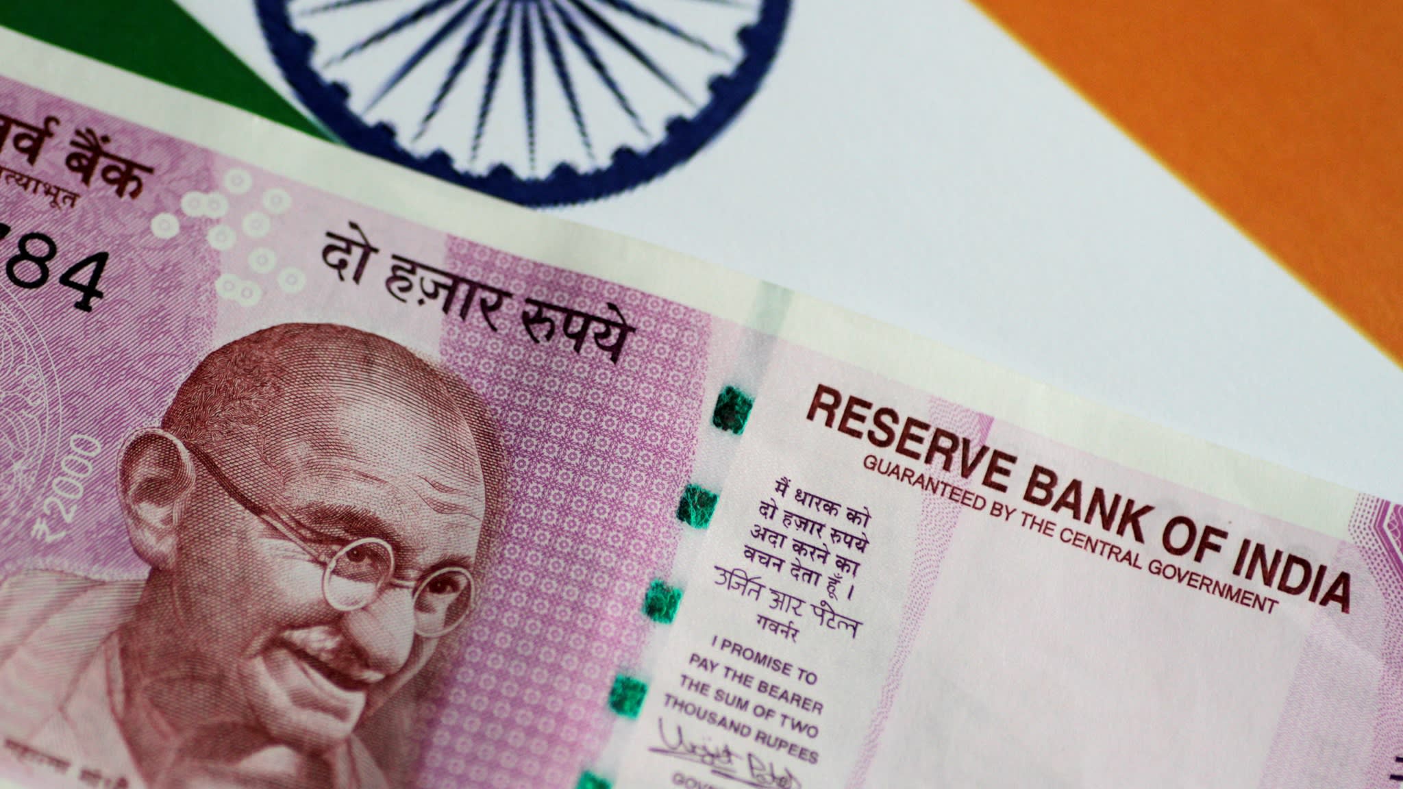 Rupee ends at 1-week high of 72.48 against
