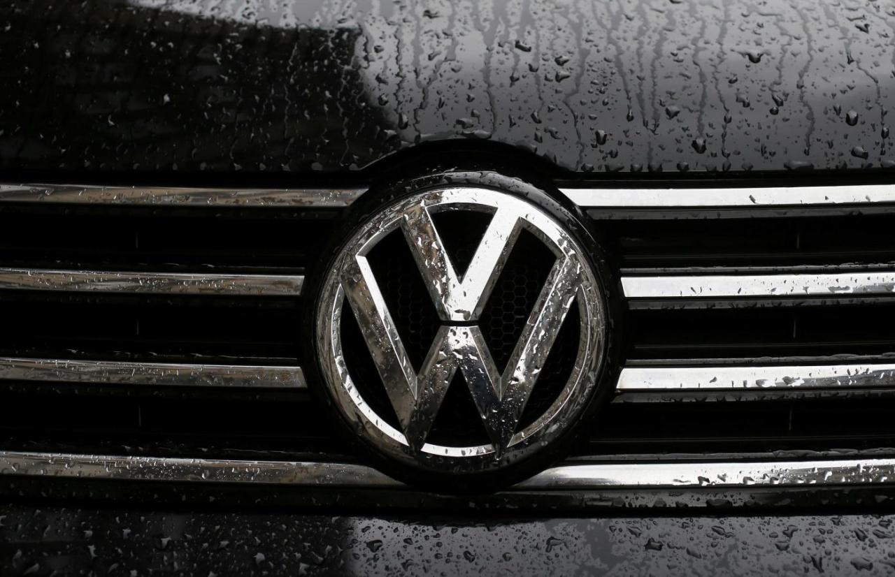 Volkswagen terminates Audi CEO's contract amid emissions probe