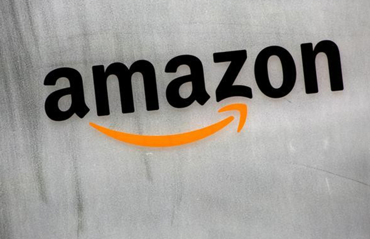 Apple, Amazon deny Chinese 'spy' chips into their network