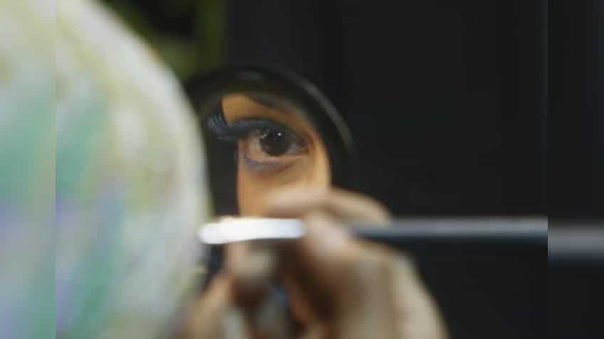 Bye-bye fairness creams! Soon, shops near you can't do this anymore - Check Modi govt plan