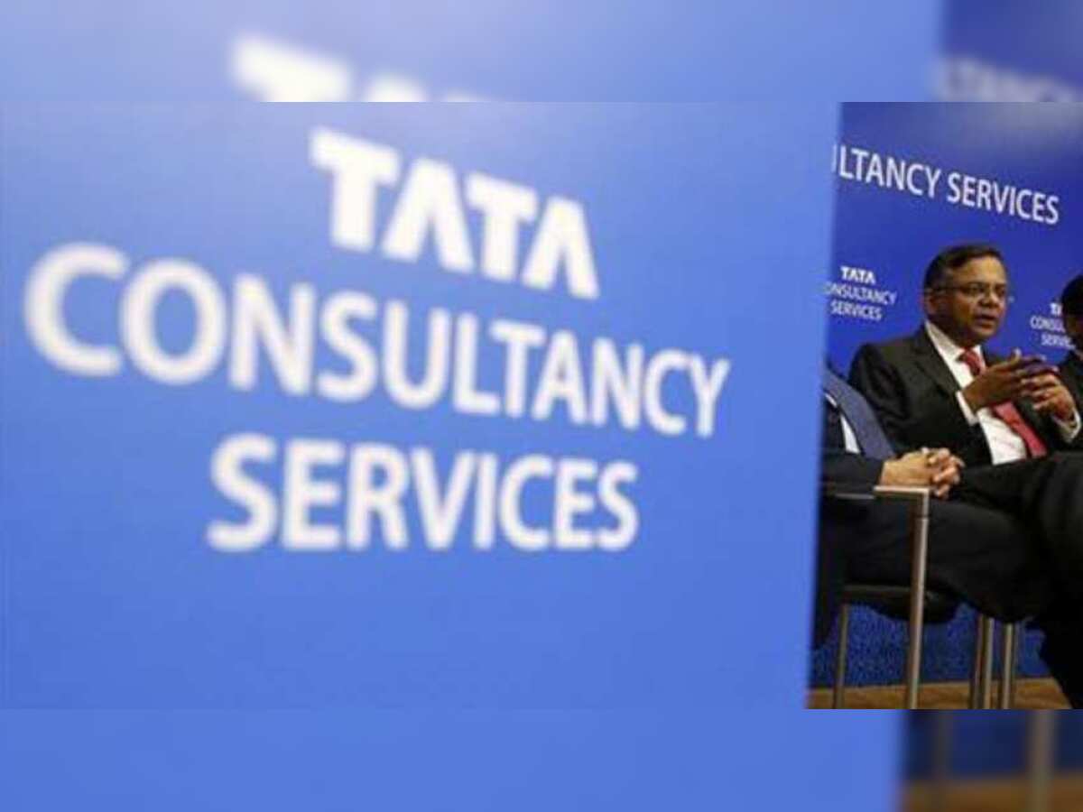 Why did investors lose faith in TCS share