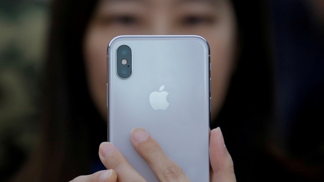 Foldable iPhone? Apple granted second patent for smartphone