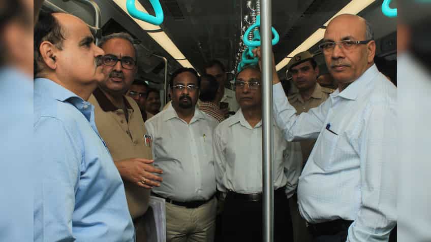 Noida, Greater Noida residents to enjoy what Delhiites can't! Cheaper metro ride - Details here