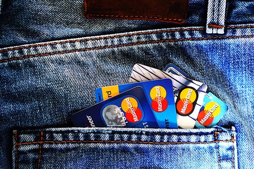Credit card cash advance fee: Beware! Think twice before credit card cash withdrawal; here's why