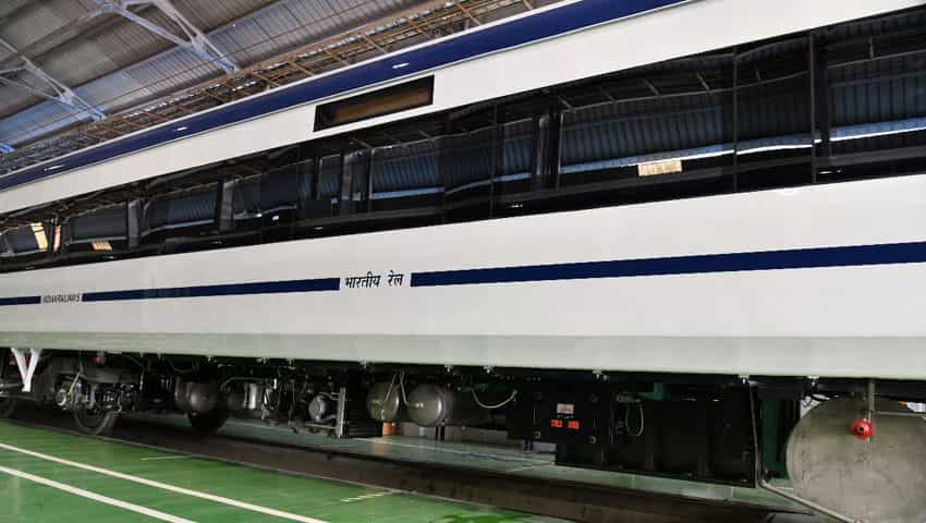 Train 18: Large Glass Windows for Scenic Outside View
