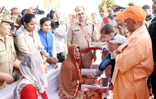 Pension Schemes: Yogi Adityanath's new decision to benefit 14 lakh farmers, widows, divyangs