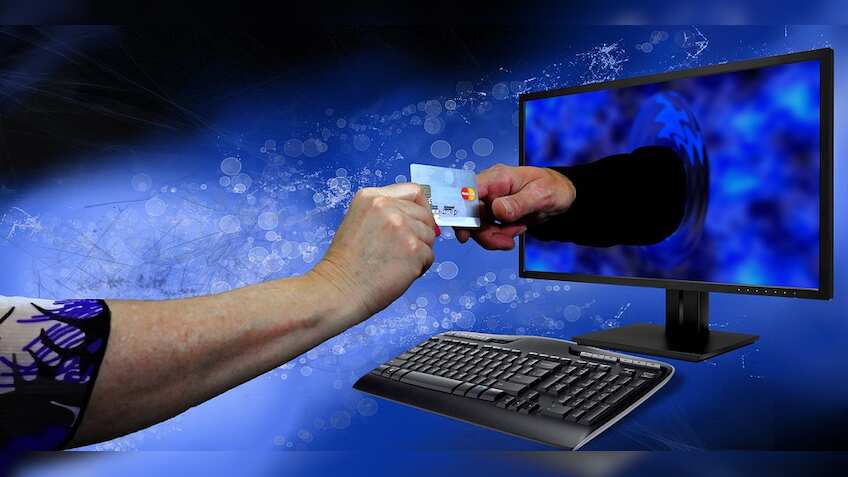 SBI, HDFC, ICICI, Axis,  PNB, BoB, other bank customers, follow these mobile banking safety tips