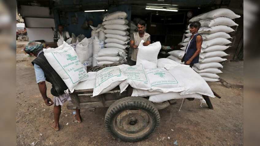 Sugar output may dip 3% this yr to 31.5mn ton on untimely rains, pest attack & ethanol: ISMA