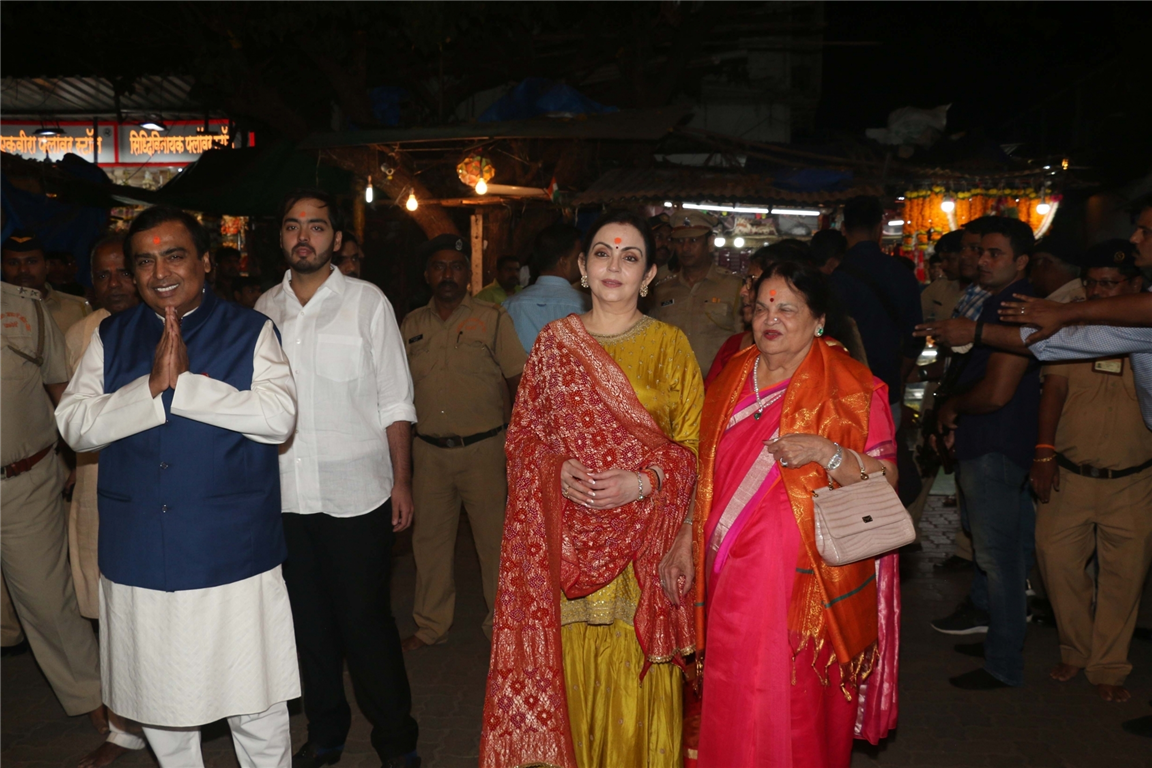 When Mukesh Ambani was all praise for Narayana Murthy's son Rohan - And why