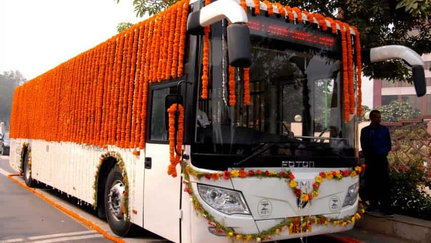 Delhi: Fully electric bus 