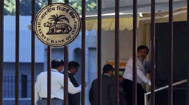 RBI, Govt to face liquidity crunch as commercial papers worth Rs 1.52L crore are set to mature 