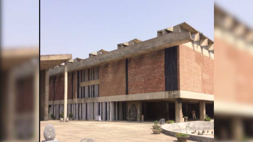 Recruitment 2018: Apply for  Driver, Curatorial Assistant and Guide posts at Government Museum and Art Gallery, Chandigarh